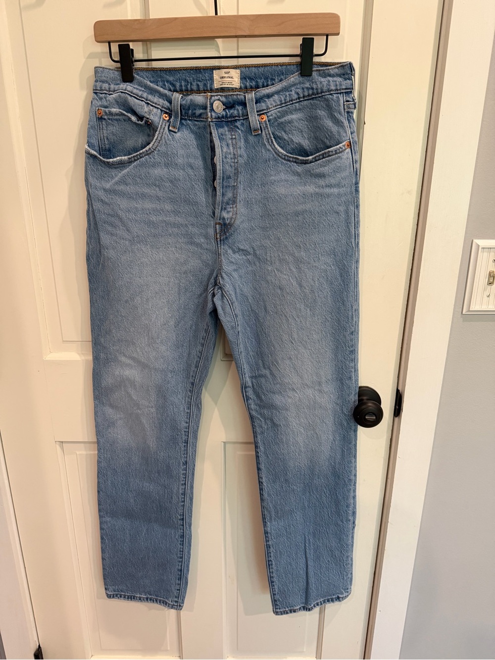 Levi's Women's Straight Jeans in Light Blue Denim